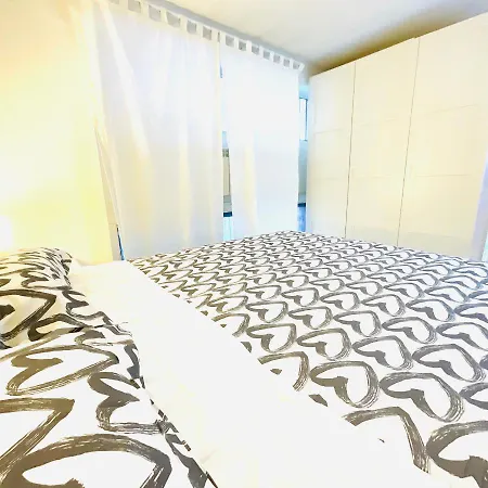 Navigli Center Big Apartment Апартаменты *